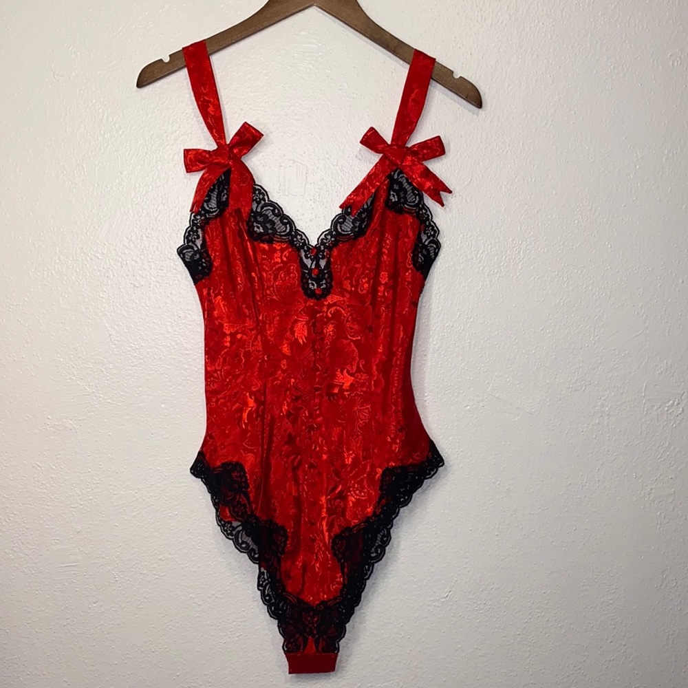 Victoria’s Secret Lingerie Body Suit; White Label w Original VS Tags